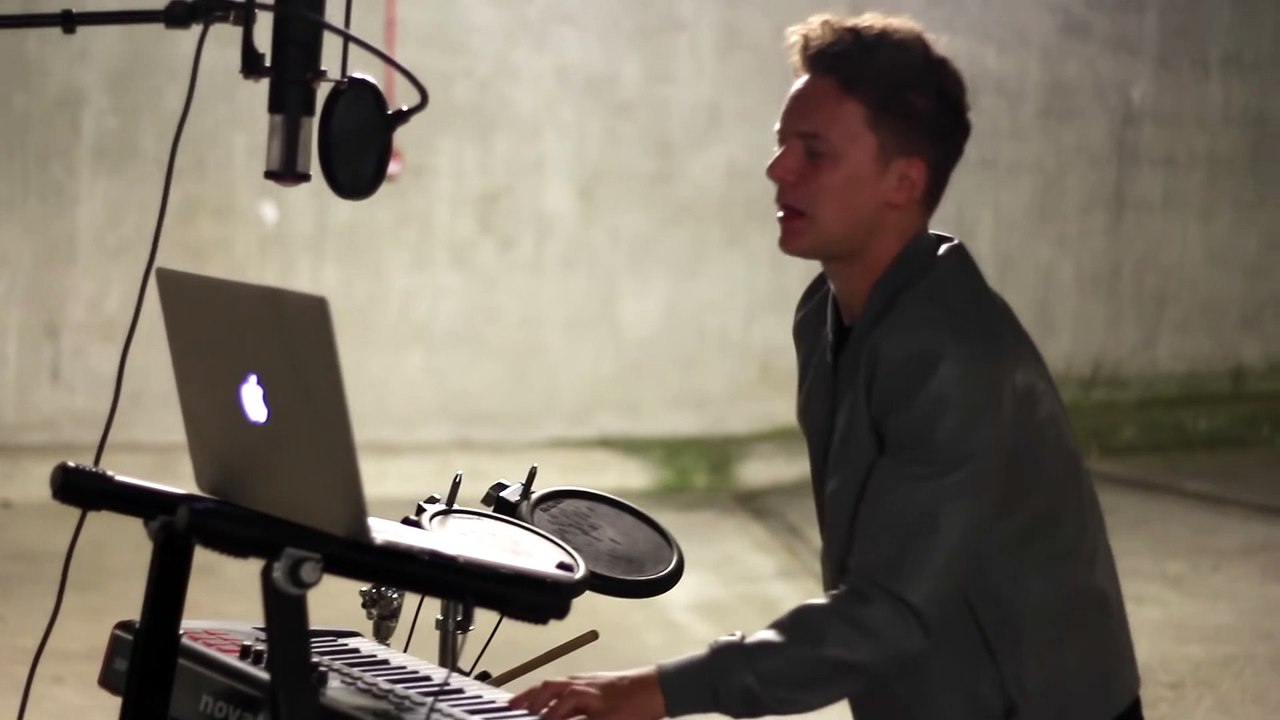 Major Lazer - Cold Water (feat. Justin Bieber & MØ) - YouTube