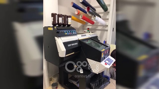 Ora News - Përgjimet për trafikun e klandestinëve: Dua pasaportë me foton e vajzës nga Shkodra