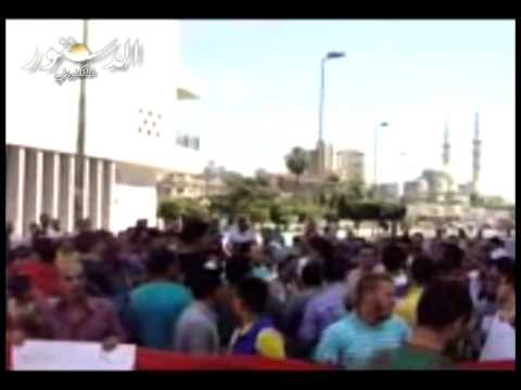 مسيرة احتجاجية بالمنصورة للمطالبة باعادة محاكمة مبارك واعوانة