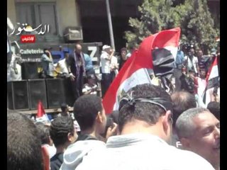 المنصة الرئيسة  لجمعة الاصرار بميدان التحرير