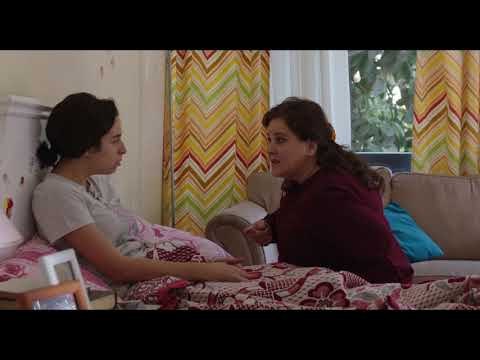 سابع جار - لمياء بتحاول تخرج هبه من مود الاكتئاب اللى دخلته بسبب خطيبها