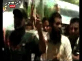 اهالي الثلاثين بسوهاج يتظاهرون امام المحافظة