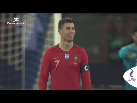 مصر والبرتغال | عبدالله السعيد يمنع كرستيانو رونالدو من تسجيل هدف مؤكد من امام خط المرمى