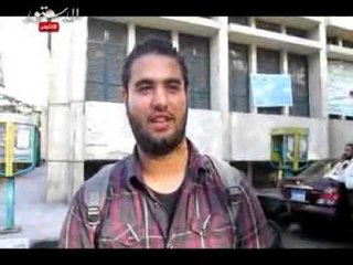 "كوبرى مشاة مترو الجامعة" كارثة تواجه الطلاب كل يوم