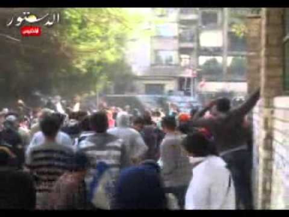 هدنة مؤقتة بين الشرطة والمتظاهرين