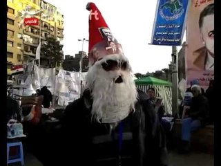 بابا نويل يظهر في التحرير لتدعيم الوحدة الوطنية