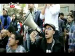 ثوار الدقهلية يقطعون شارع الجيش بالمنصورة