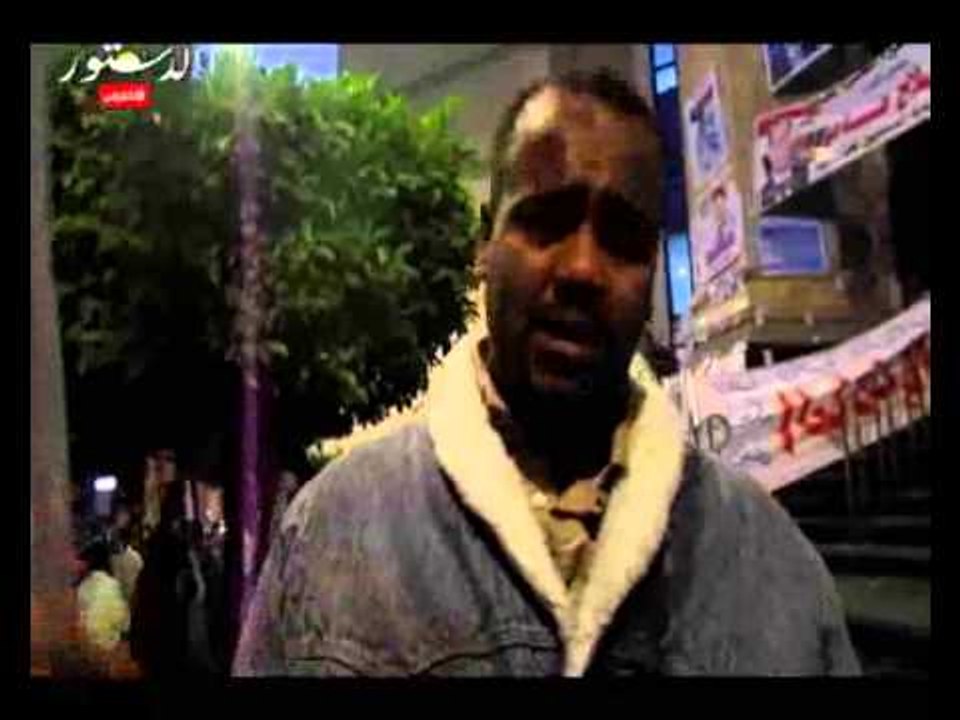 وقفة صامته للنوبيين امام الصحفيين للاعتداء عليهم