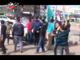 متظاهرو كفرالشيخ يقطعون الطريق أمام مبنى المحافظة