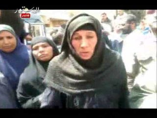 أهالى قرية بالفيوم يحاصرون مديرية التموين بسبب نقص الغاز