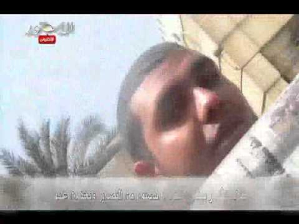 طلاب الأزهر يمنعون محررة الدستور من التصوير ويعتدون عليها