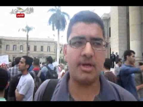 وقفه احتجاجية للطلاب المغتربين ضد فساد المدن الجامعية