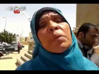 أعضاء 6 إبريل يتظاهرون أمام محكمة التجمع الخامس لنصرة رفاقهم