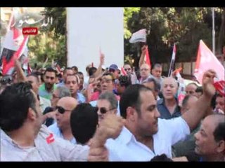 مسيرة الوفد تبدأ انطلاقها بـ "الشعب والشرطة أيد واحدة"