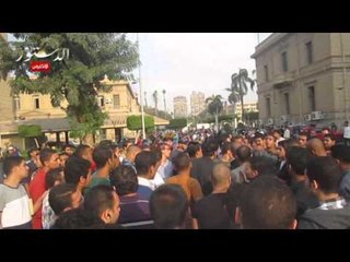 خناقة بين طلاب المحظورة وأنصار السيسي بجامعة القاهرة