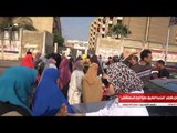 مواطنة تصرخ في طالبات الاخوان بالازهر افتحوا الطريق عايزة اروح المستشفى