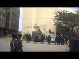 مدرعات الأمن تنتشر داخل حرم جامعة القاهرة