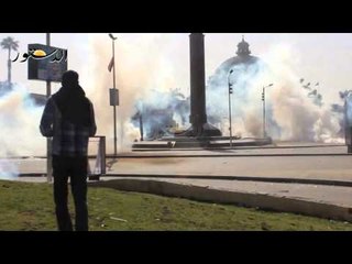 اشتباكات بين الطلاب والأمن بمحيط جامعة القاهرة