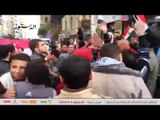 رفع المتظاهرون بالميدان علم مصر