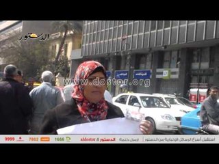 "مواطن" لمؤيدي عكاشة أمام البرلمان: "أنتم يادوب خمسة"