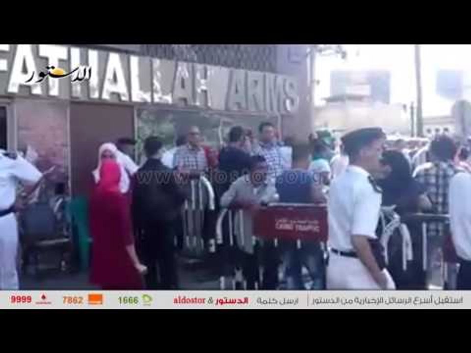 ظهور المواطنين الشرفاء بمحيط "الصحفيين" تحت حماية الشرطة