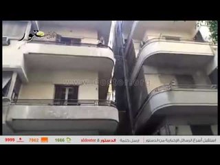 الأهالي يلقون المياه على المعتصمين أمام "الصحة"