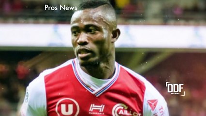 FOOTBALL : PROS NEWS