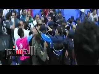 الدستور | «إهانة لمصر».. مواطنون يعلقون على ضرب إبراهيم نور الدين