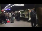 الدستور | تكدّس على أرصفة محطة مترو «السادات» بسبب زيادة وقت التقاطر