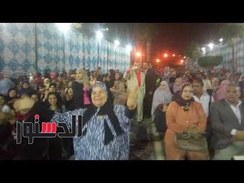 الدستور - الأمهات المثاليات يرقصن على «تسلم الأيادي»