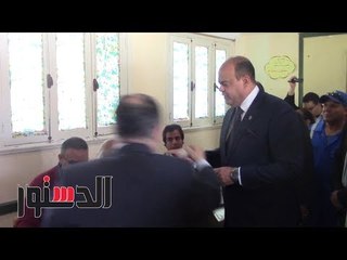 الدستور -  محافظ مطروح يدلي بصوته وسط حشد الناخبين