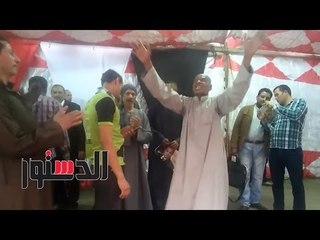 الدستور - وصلات رقص «صعيدي» أمام لجان مدينة نصر