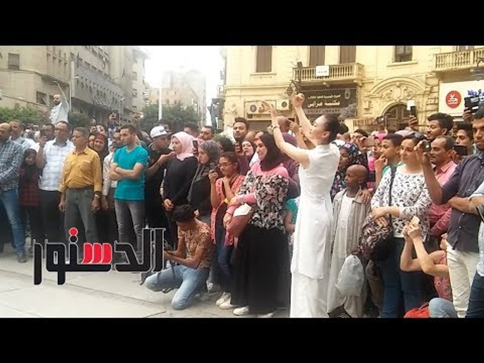 الدستور | «أتوبيس أولادنا» يجوب شوارع وسط البلد بمشاركة 31 دولة