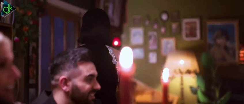 Ιουλία Καλλιμάνη - Δεν Θέλω Ξανά (Official Video Clip)