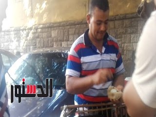 الدستور | أحمد جمال.. بائع متجول "غاوى غُنا"