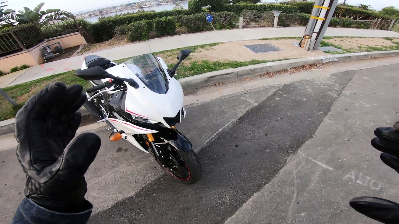 2019 Yamaha YZF-R3 MC Commute Review