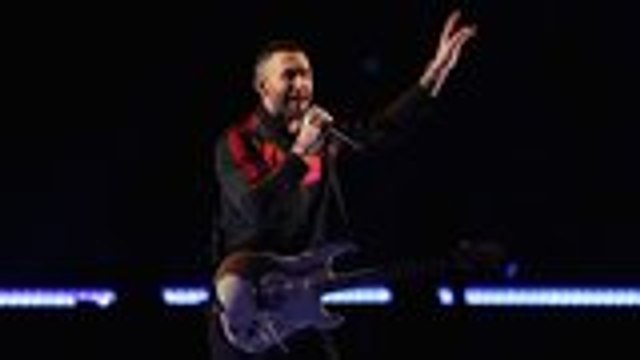 Stars React to Maroon 5's Super Bowl Halftime Show | THR News