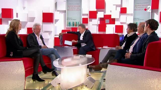 Christelle Bardet officialise son histoire d'amour avec Laurent Gerra