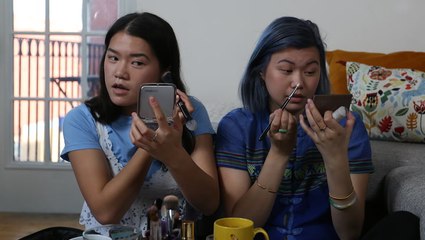 I Swapped Makeup Looks With My Sister For 3 Days