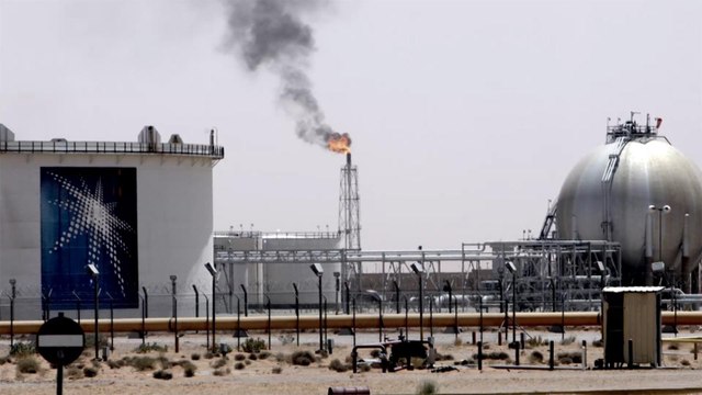الجزيرة تبحث في حقيقة طرح أرامكو السعودية للاكتتاب العام