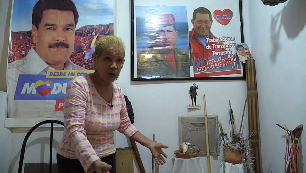 Santeria-priesterin glaubt an maduro und den "heiligen chavez"