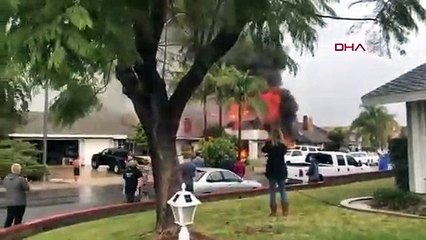 ABD’de uçak yerleşim bölgesine düştü: 5 ölü