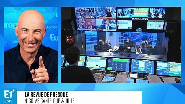 Emmanuel Macron : L'opposition c'est comme un supporter, ça gueule 'aux chiottes l'arbitre' mais sur un terrain ça ne ferait pas mieux ! (Canteloup)