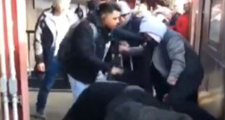 Metroda Silahlı Kavga! Bir Kişi Hayatını Kaybetti