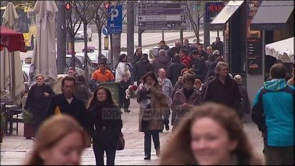 Descargar video: Freedom House: Shqipëria, vend pjesërisht i lirë - Top Channel Albania - News - Lajme