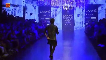 Janhvi, Anil And Ranveer Walk The Ramp | Lakme Fashion Week