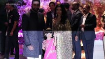 On Abhishek Bachchan's Birthday Wife Aishwarya Rai Shared Actors Childhood Photos