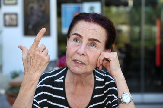 Yeşilçam'ın Usta Oyuncusu Fatma Girik, Hastaneye Kaldırıldı