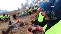 İzmir'in Dağları Kadınların Elleriyle Nakış Gibi İşleniyor