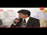 Shah Rukh looses cool at Filmfare event